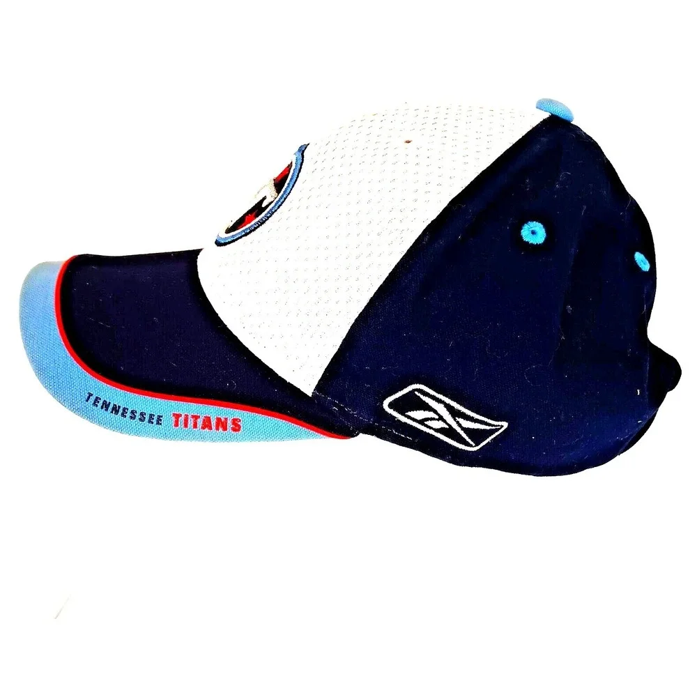 Reebok Tennessee Titans Flame NFL Equipment Cap Trucker Sports‎ Hook & Loop Hat
